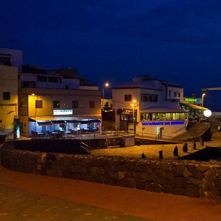 B&B Paraiso Tenerife Super Economy Rooms Airport ลอสอาบรีกอส ภายนอก รูปภาพ